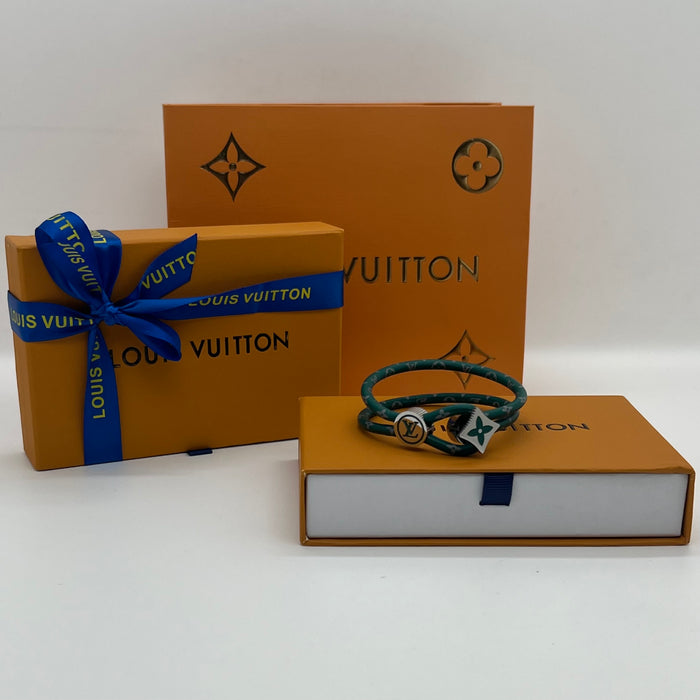 LV Eclipse Double Bracelet  
 Color: Black / dark green