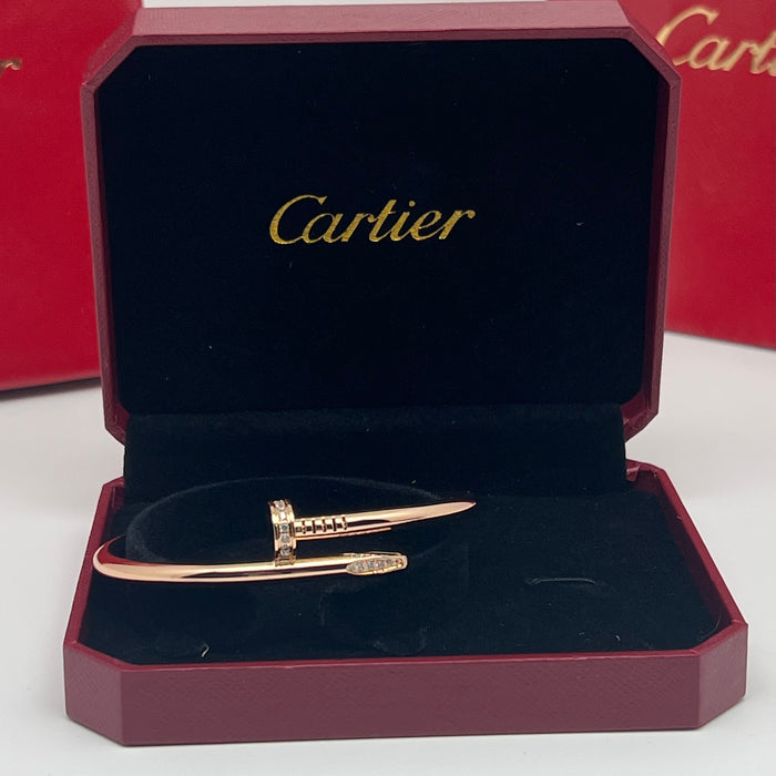 Juste un Clou Double-Tour Bangle  
 Color: Gold/silver/rose gold