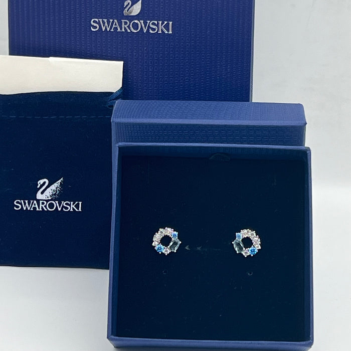 Swarovski Floral Open Circle / Wreath Stud Earrings  
 Color: Silver, light blue, and clear