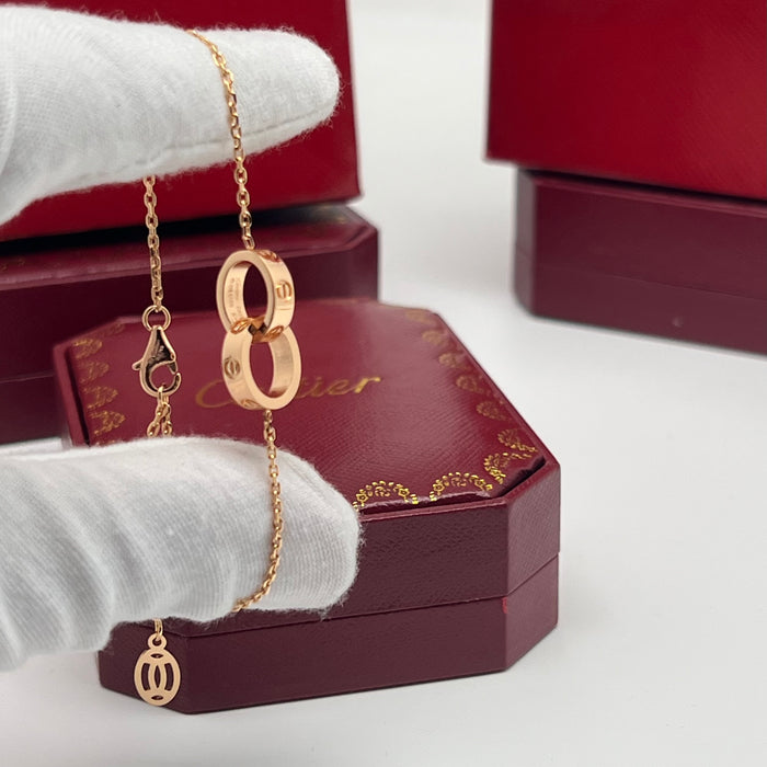 LOVE Bracelet, Interlocking Rings 
 Color: Gold, silver , Rose Gold