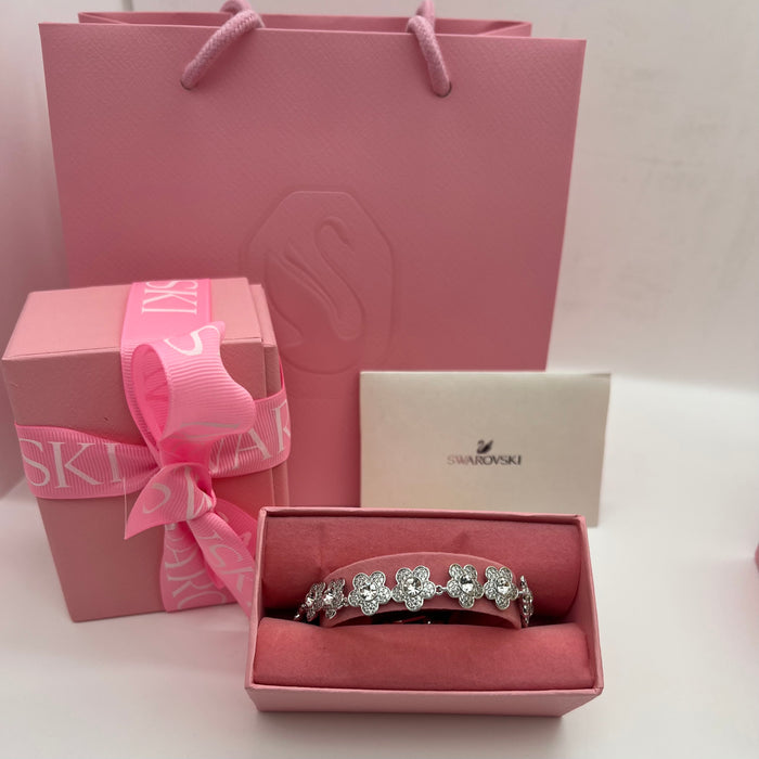 Swarovski Crystal Floral Cluster Link Bracelet  
 Color: Silver with Clear Pavé Crystals