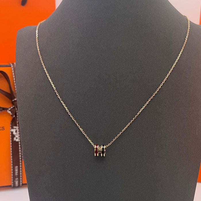 Name: Hermès Pop H / Mini Pop H Pendant Necklace  (rose gold tone )
 Color:white and gray                         Light pink and pink                             Red and black.    Green and light pink/light blue and gray 
 With and light brown