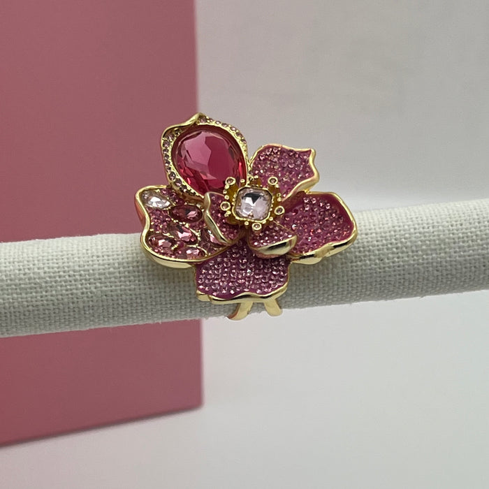 Swarovski Idyllia Pink Flower Ring  
 Color: Shades of pink and magenta with a clear/light center crystal
