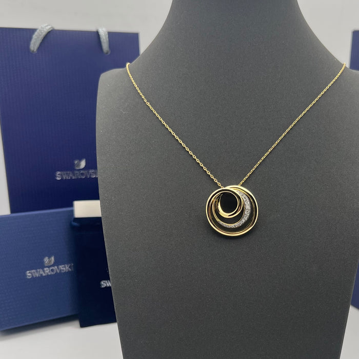 Swarovski Generation / big Further Pendant Necklace (Triple Circle Edition)  
 Color: Gold and Clear