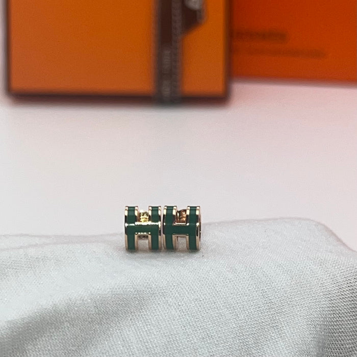 Hermès Pop H / Mini Pop H Earrings  
 Color: Light purple /Dark Green /(rose gold tone)