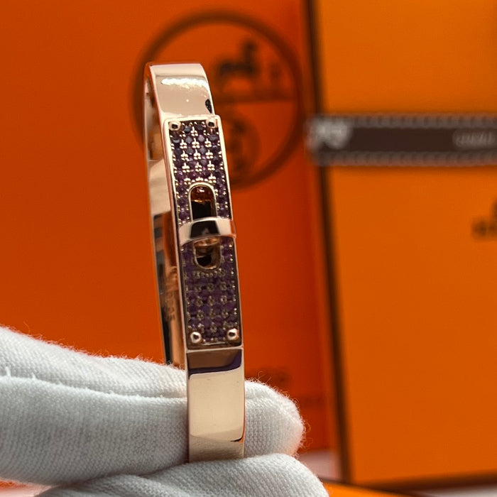 Name: Hermès Kelly Bracelet – Purple Pavé
Color: Rose Gold Purple