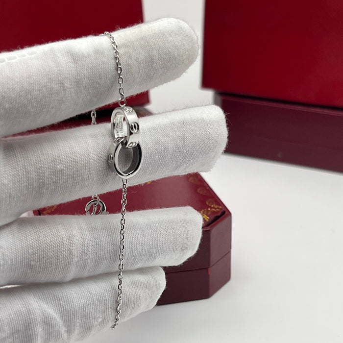 LOVE Bracelet, Interlocking Rings 
 Color: Gold, silver , Rose Gold