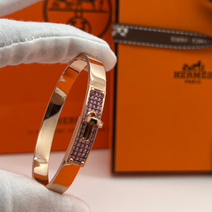 Name: Hermès Kelly Bracelet – Purple Pavé
Color: Rose Gold Purple