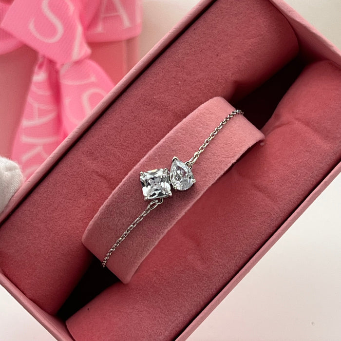 Swarovski Attract Soul / Double Crystal Link Bracelet  
 Color: Silver with Clear Crystals