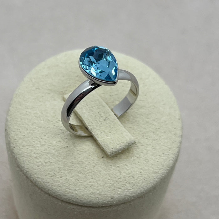 Sky Blue Teardrop Crystal Ring – Adjustable Silver Tone Elegant Minimal