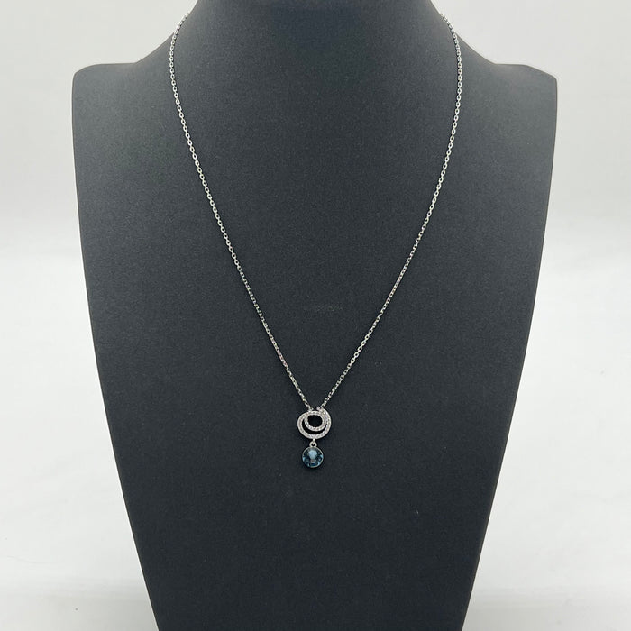 Double Circle Crystal Pendant Necklace – Elegant Minimal Sparkle