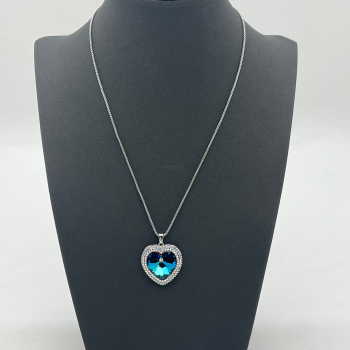 Crystal Heart Pendant Necklace – Aurora Zircon Edition