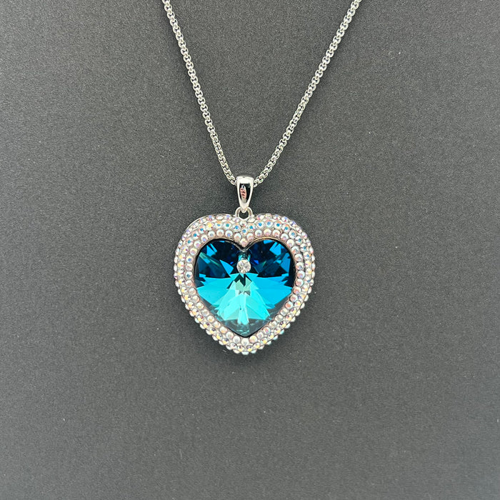 Crystal Heart Pendant Necklace – Aurora Zircon Edition
