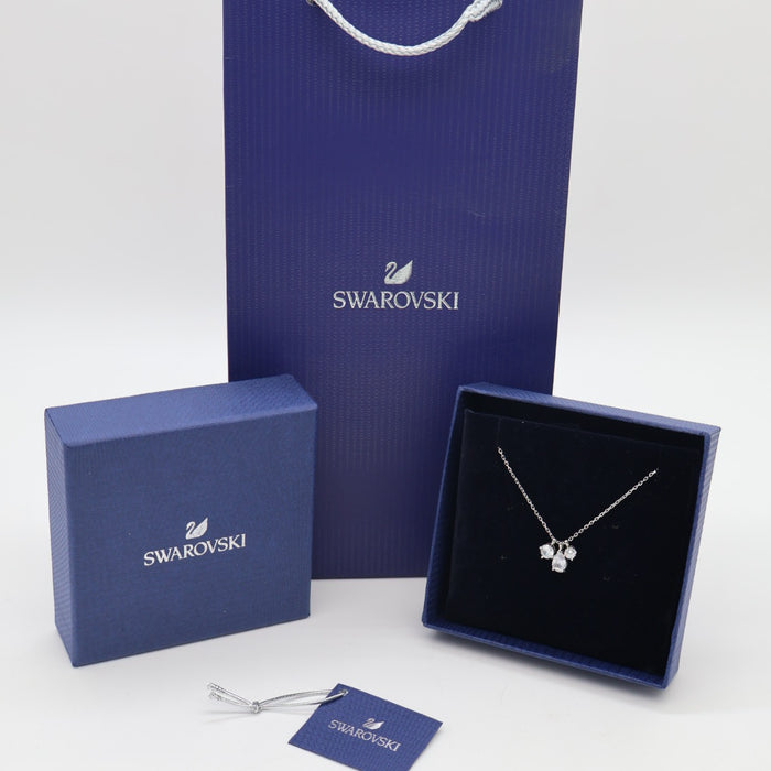 Swarovski Sparkling Cluster Pendant Necklace – Clear Crystals - 5571077