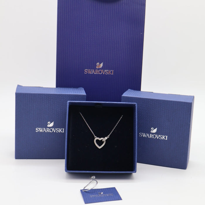 Swarovski Sparkling Heart Pendant Necklace – Rhodium Plated -
