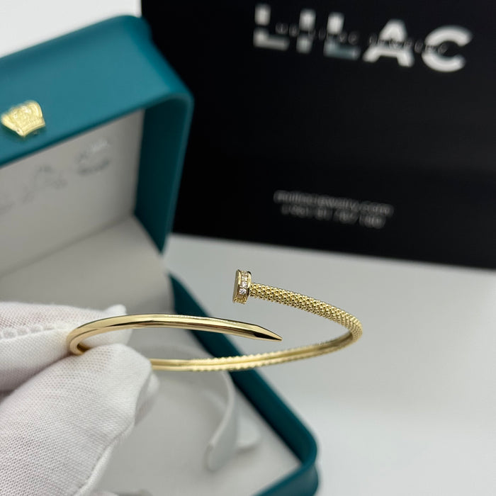 Women Premium Fashion Bracelet