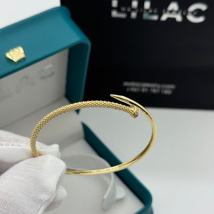 Women Premium Fashion Bracelet