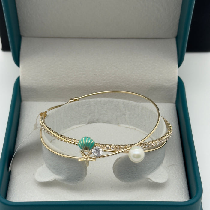 Women Premium Fashion Bracelet