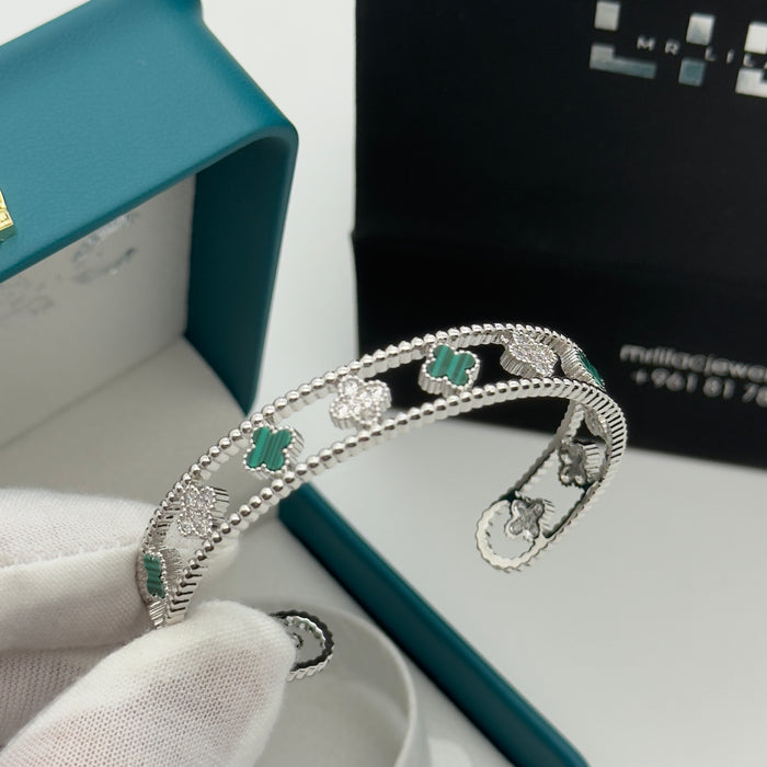 Women Premium Fashion Bracelet