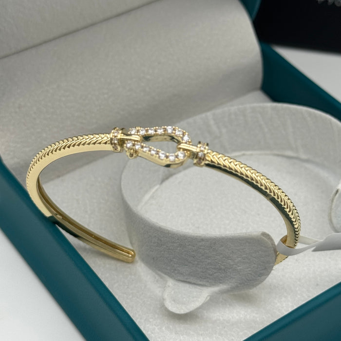 Women Premium Fashion Bracelet