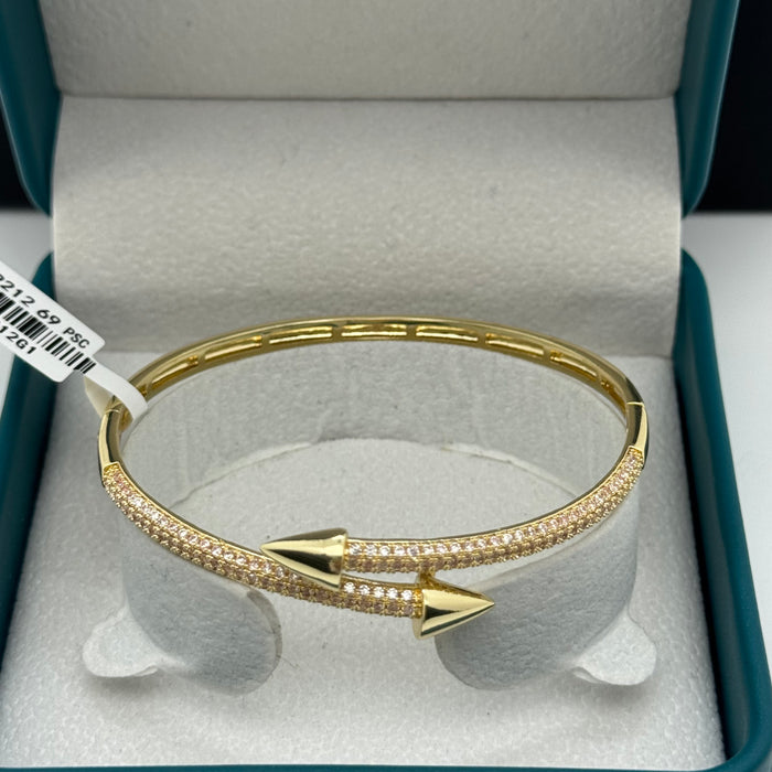 Women Premium Fashion Bracelet