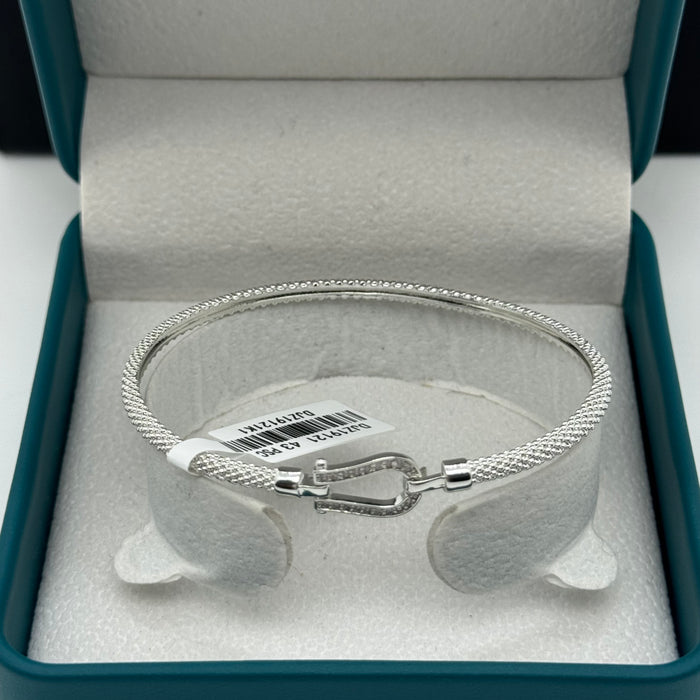 Women Premium Fashion Bracelet