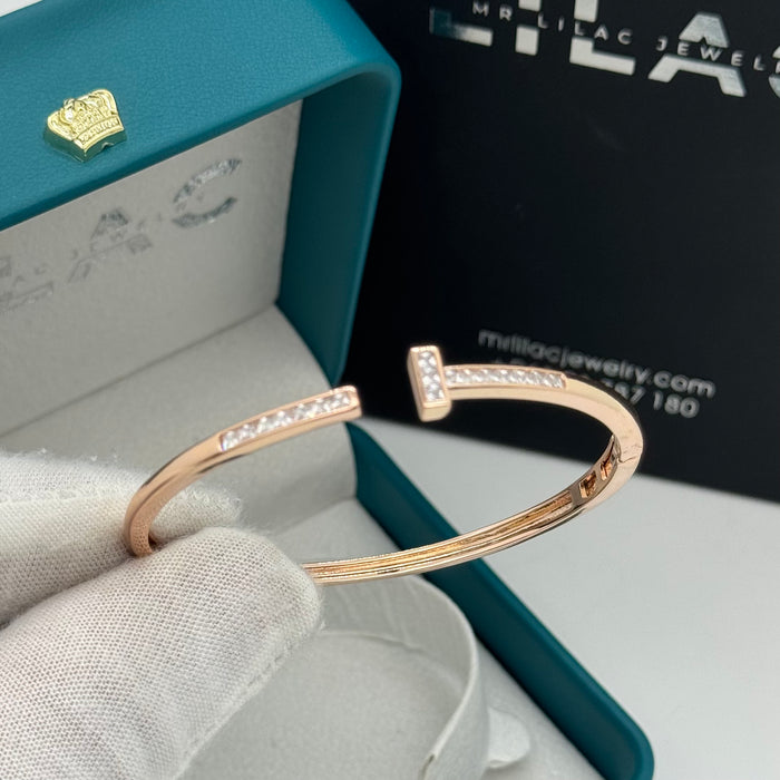 Women Premium Fashion Bracelet