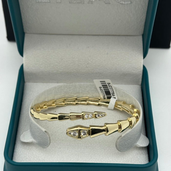 Women Premium Fashion Bracelet