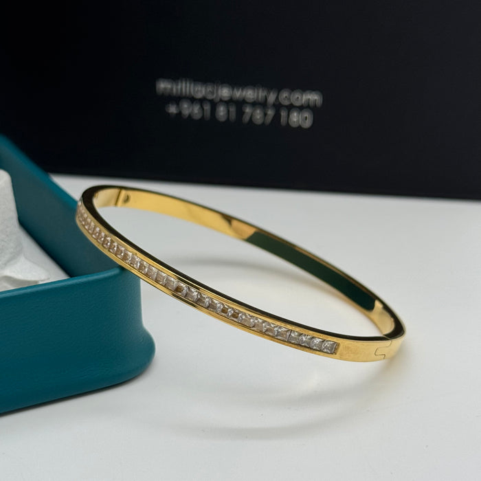 Elegant Gold-Plated Bangle With Crystal Inlay