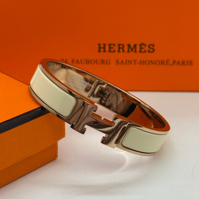 Hermès Clic H Bracelet – Enamel with Rose Gold Tone