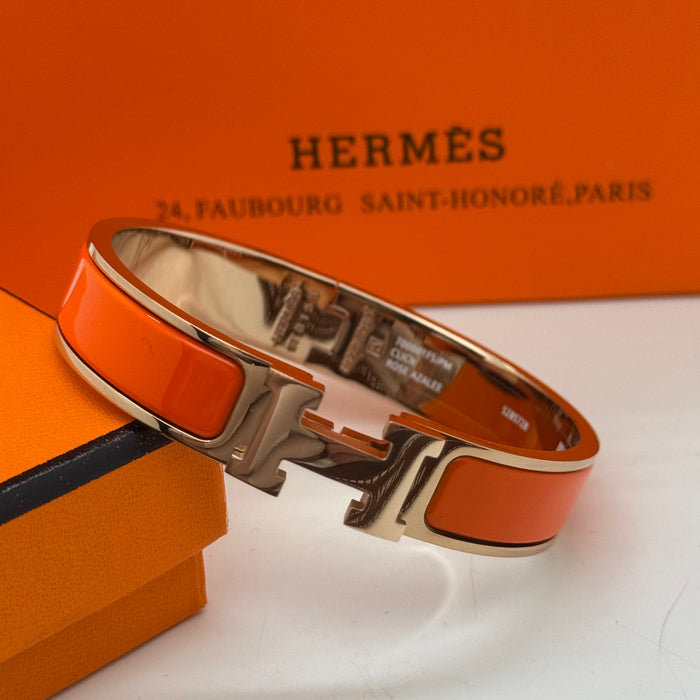 Hermès Clic H Bracelet – Enamel with Rose Gold Tone