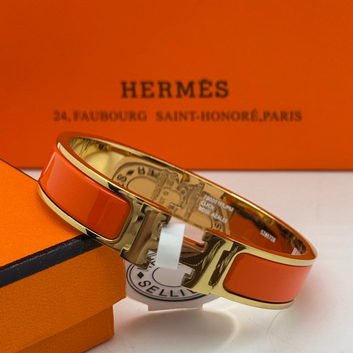 Hermès Clic H Bracelet – Enamel with Gold Tone
