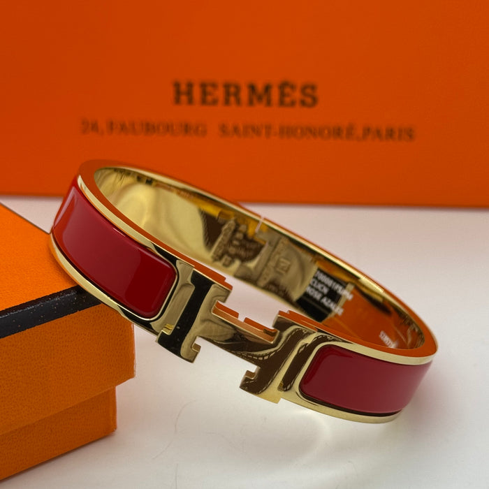 Hermès Clic H Bracelet – Enamel with Gold Tone