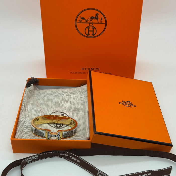 Hermès Clic H Jungle Love Enamel Bracelet – Gold Finish