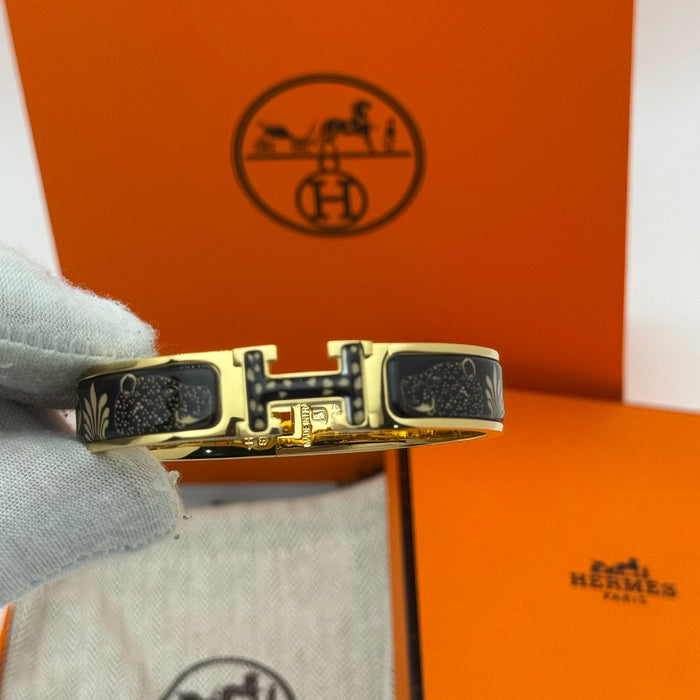 Hermès Clic H Jungle Love Enamel Bracelet – Gold Finish