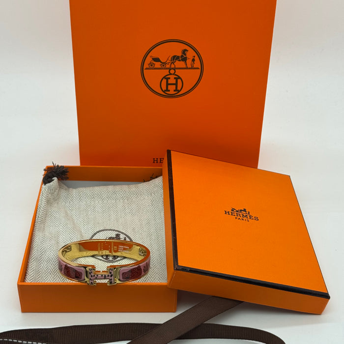 Hermès Clic H Jungle Love Enamel Bracelet – Gold Finish