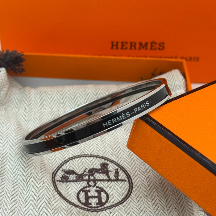 Hermès Enamel Bangle Bracelet – Silver Finish (Slim)