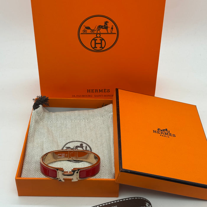 Hermès Clic H Bracelet – Enamel with Rose Gold Tone