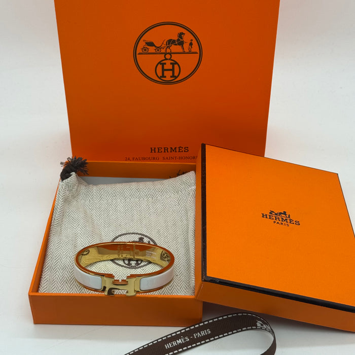 Hermès Clic H Bracelet – Enamel with Gold Tone