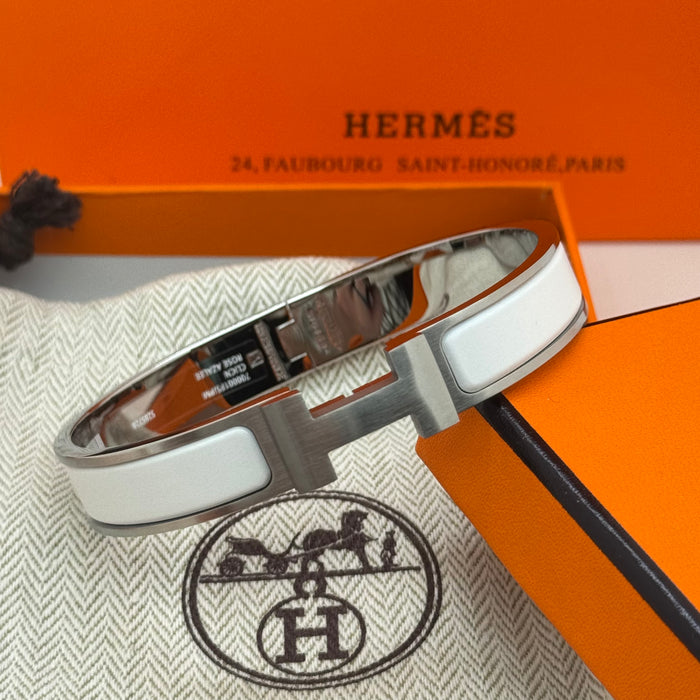 Hermès Clic H Matte Enamel Men's Bracelet – Silver & Matte