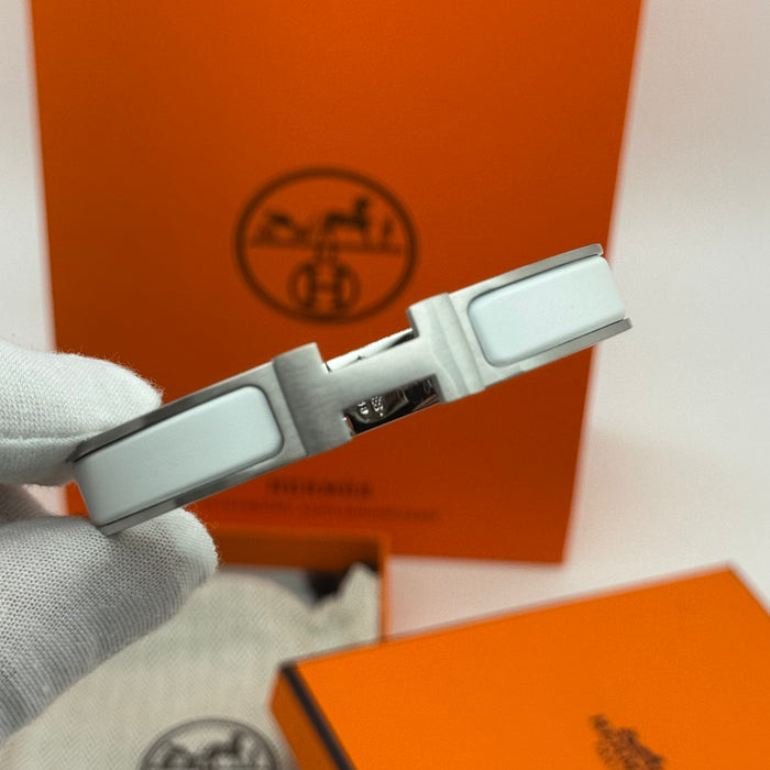 Hermès Clic H Matte Enamel Men's Bracelet – Silver & Matte
