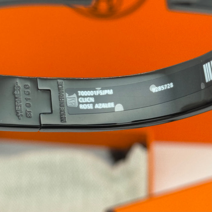 Hermès Clic H Matte Enamel Men's Bracelet – Silver & Matte