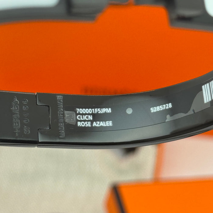 Hermès Clic H Matte Enamel Men's Bracelet – Silver & Matte